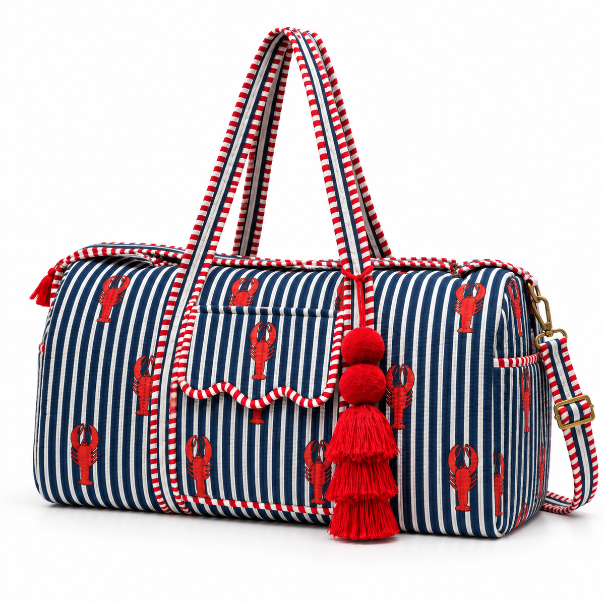 Bolsa de viaje Long Island Navy de rayas azul marino y blancas con langostas rojas, vista en ángulo