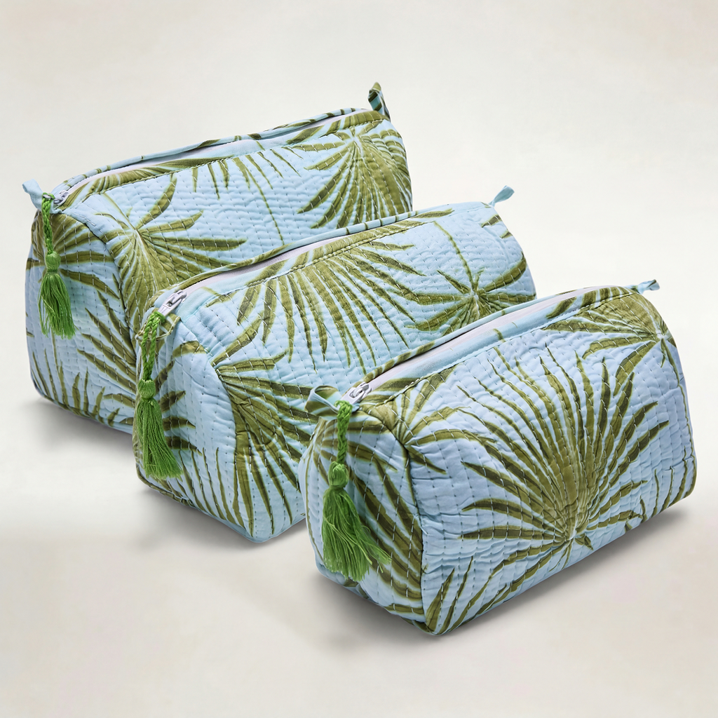 KIT DE 3 COSMETIQUERAS "VERDE BEACH"