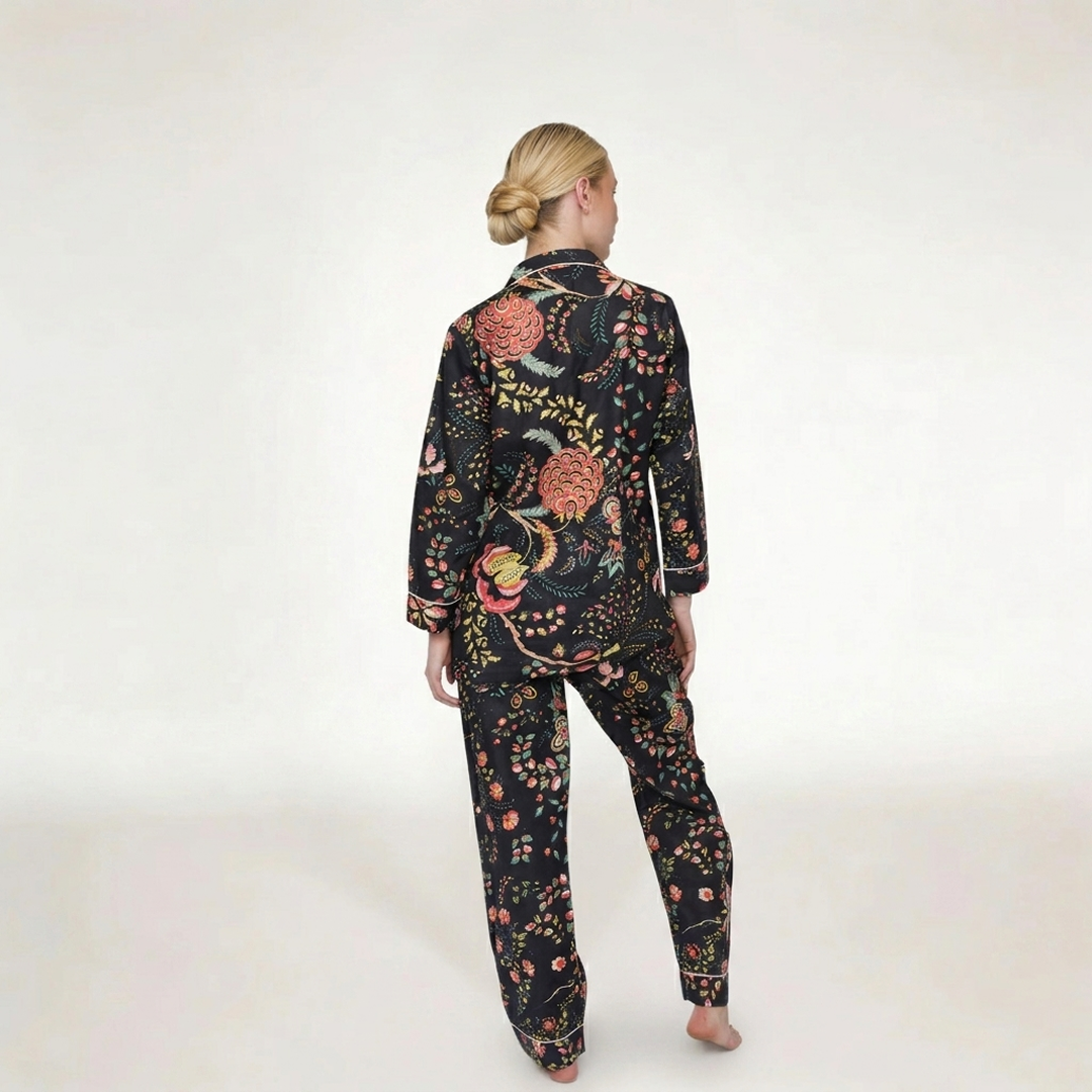 PIJAMA "MIDNIGHT BLOOM"