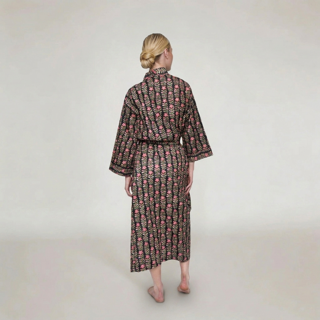 ROBE "NOIR GARDEN"
